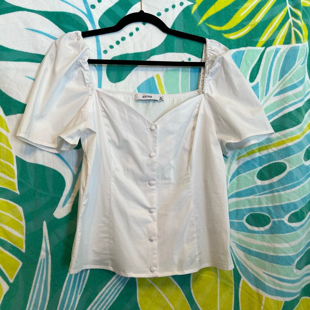 NEW Justfab button front white top size XL summer blouse with tags